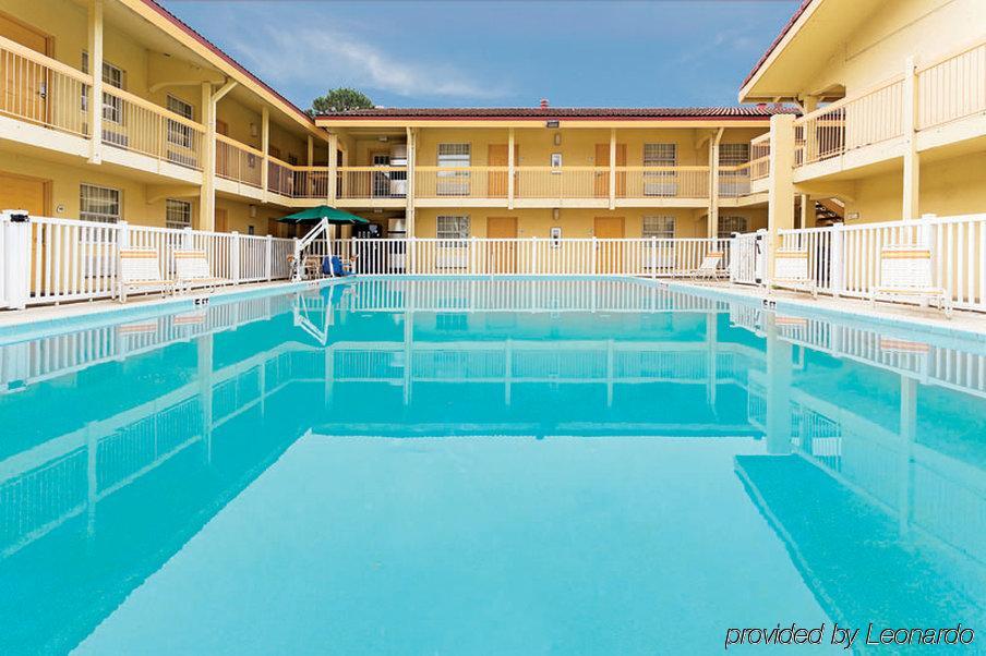 Days Inn By Wyndham Jacksonville Baymeadows Ngoại thất bức ảnh